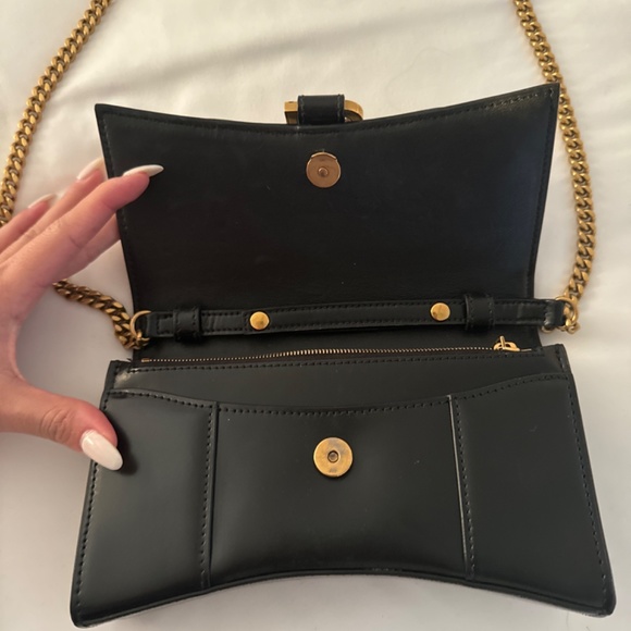 Balenciaga hour wallet w/ chain - Picture 3 of 4